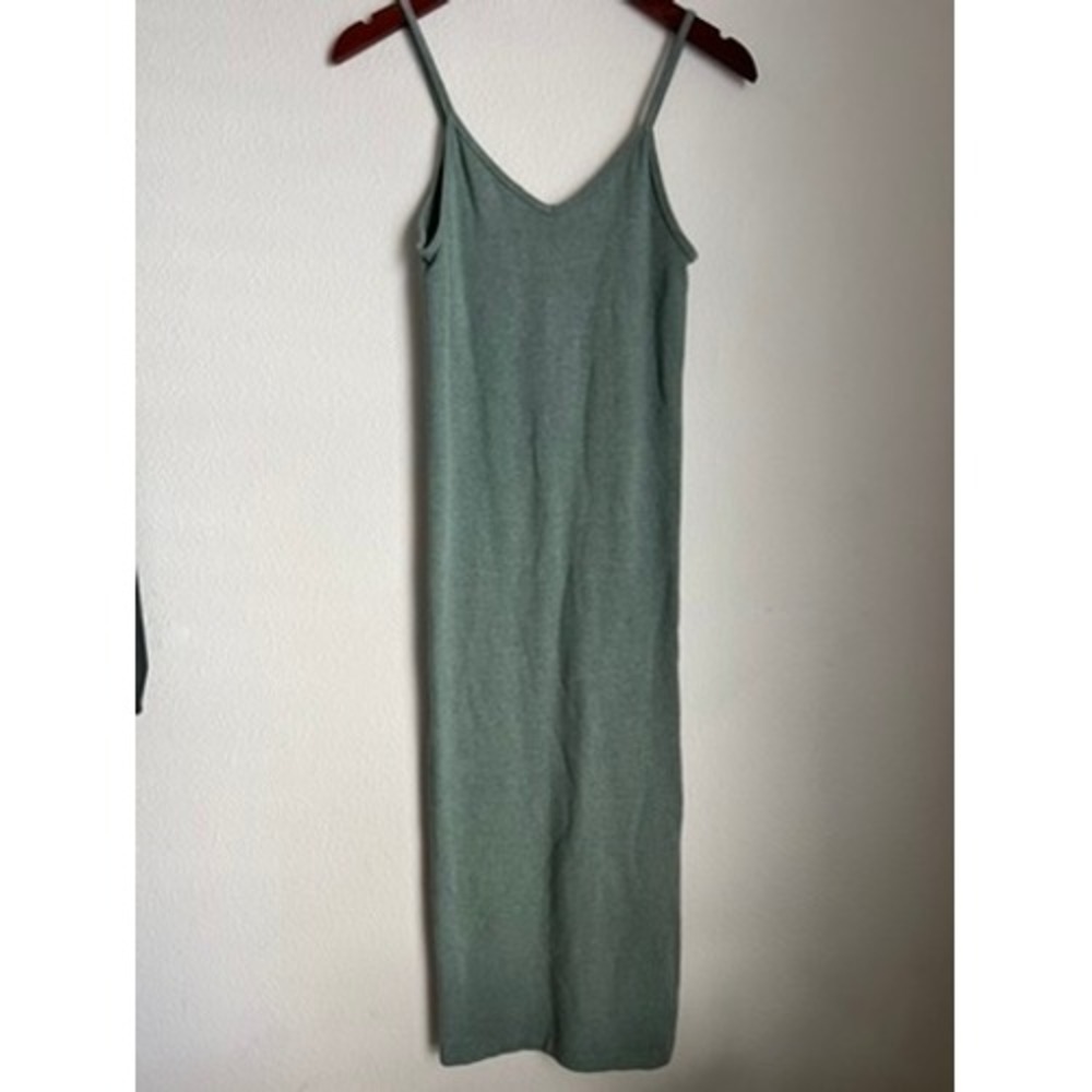 Fabletics Sage Green Ribbed Midi Dress V-Neck Cashmere Blend Small